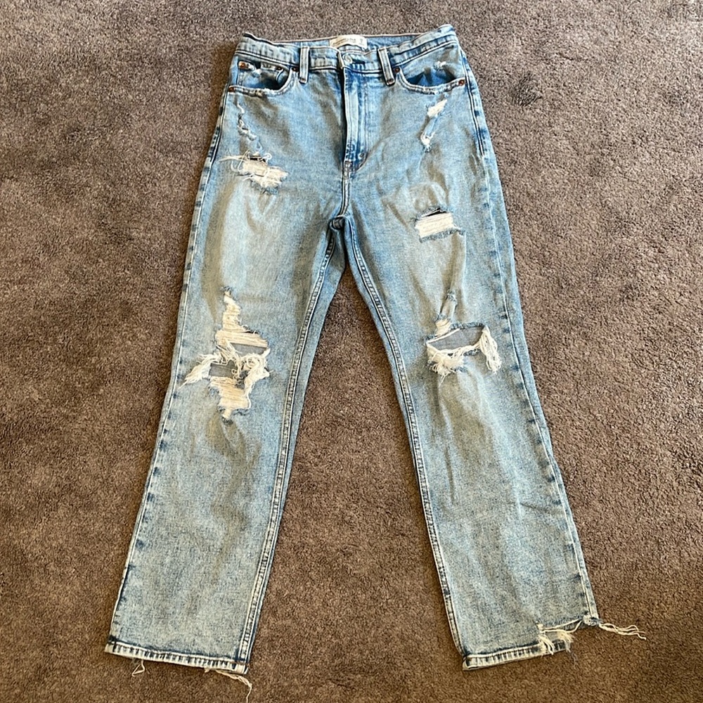 Abercrombie & Fitch ultra high rise ankle straight, size 28